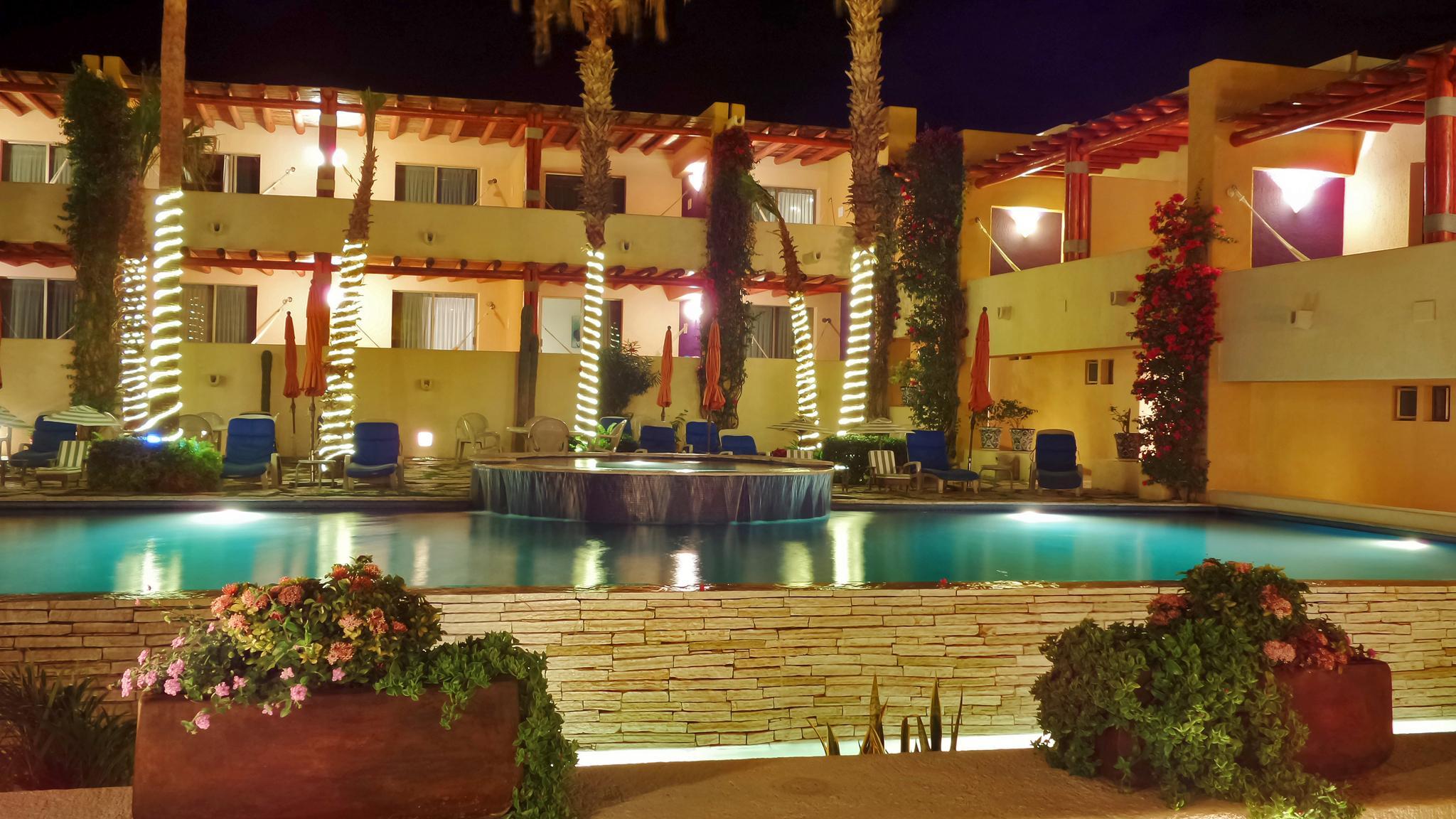 Hotel Los Patios กาโบซานลูกัส ภายนอก รูปภาพ