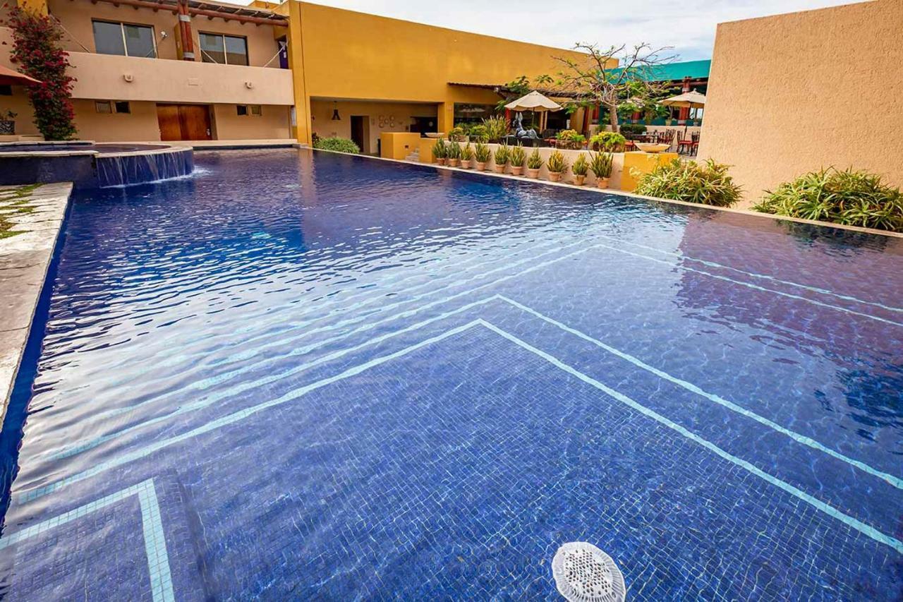 Hotel Los Patios กาโบซานลูกัส ภายนอก รูปภาพ
